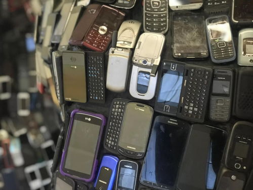 当科技遇见艺术 废旧电子产品雕塑中的时代印记