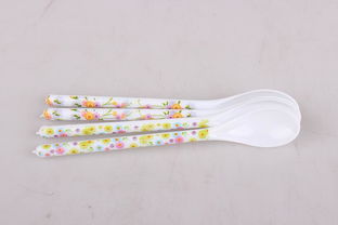 跨界新品 陶瓷勺吸卡装——传统厨房与电子产品的巧妙融合